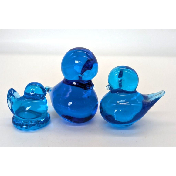 3 Vintage Art Glass Blue Birds of Happiness, 1 Leo Signed, 2 Sweden Made - Picture 10 of 10